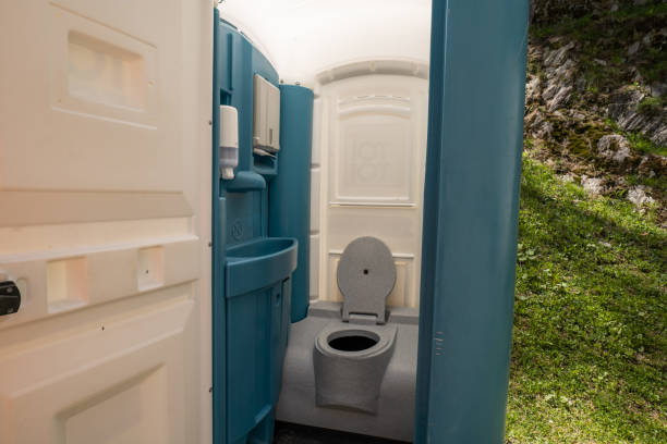 Best Portable restroom solutions  in Ferron, UT